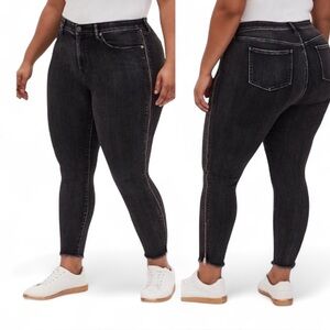 🌙 Torrid Sky High Skinny Jeans in Black Size 22R NWT